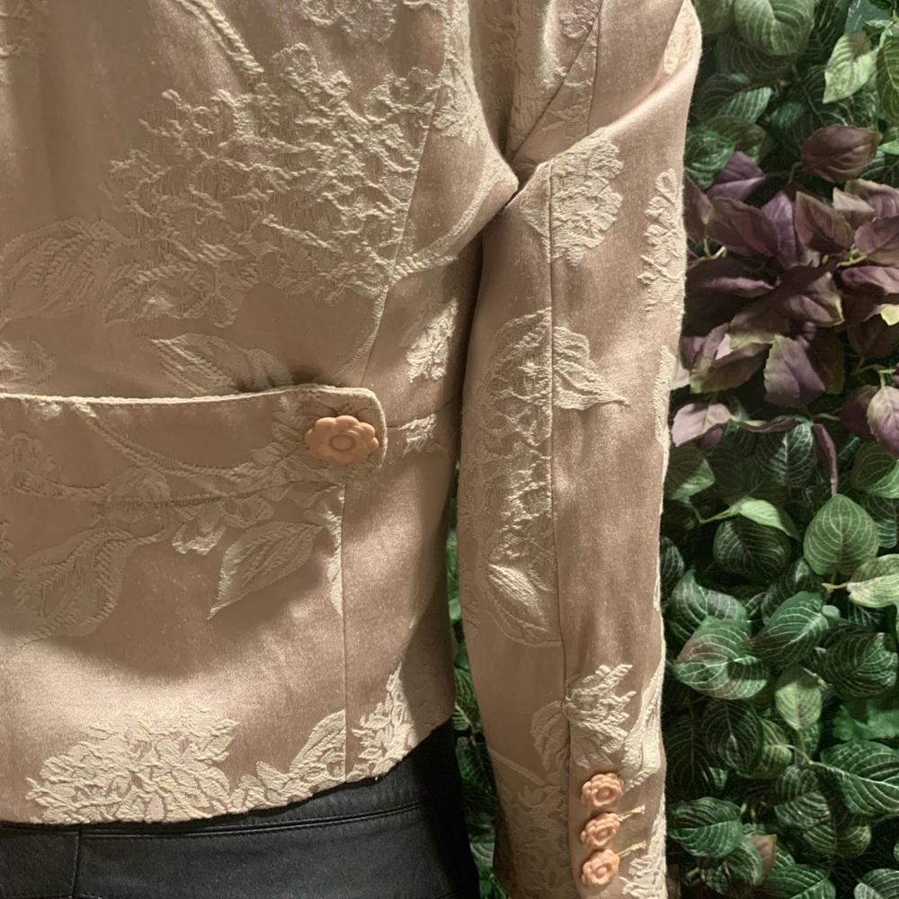 Bebe tan jacket - Picture 3 of 11